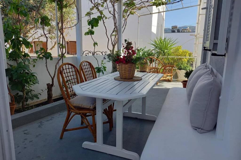 Patmos Little Suites Скала Екстериор снимка
