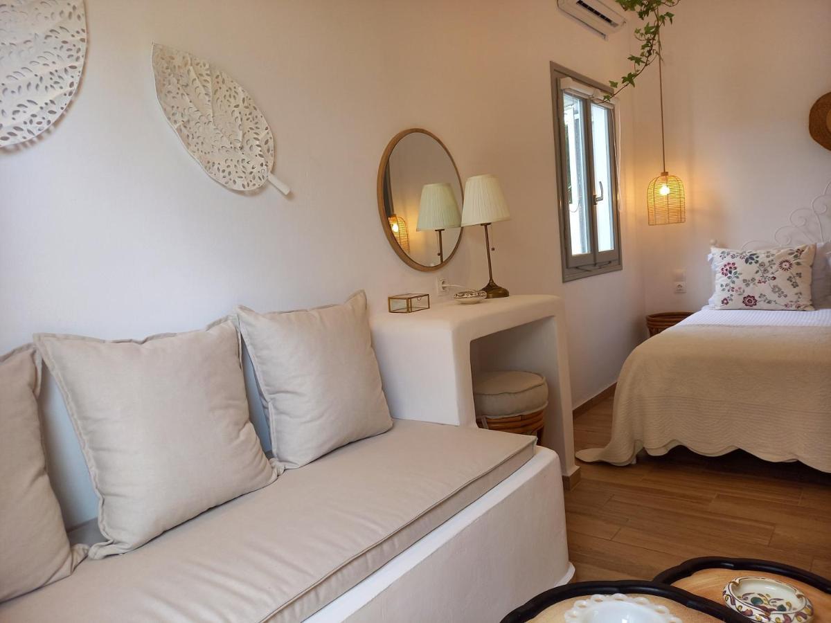 Patmos Little Suites Скала Екстериор снимка